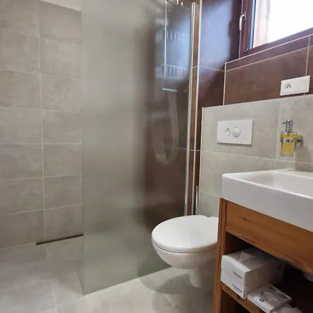 Abakus With Jacuzzi & Sauna *