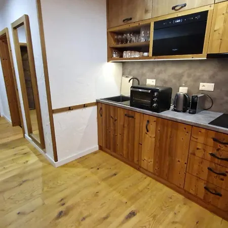 Abakus With Jacuzzi & Sauna Apartment